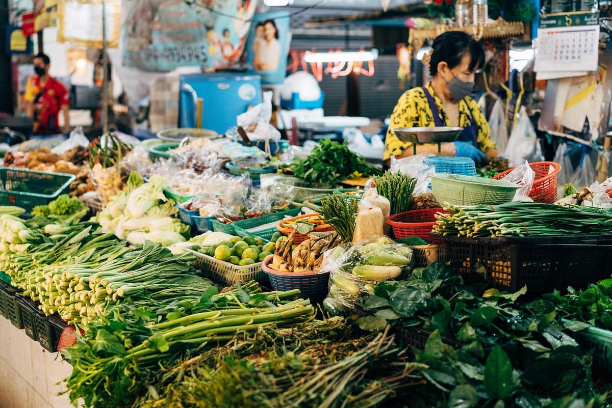 Cooking by the market, one season at a time