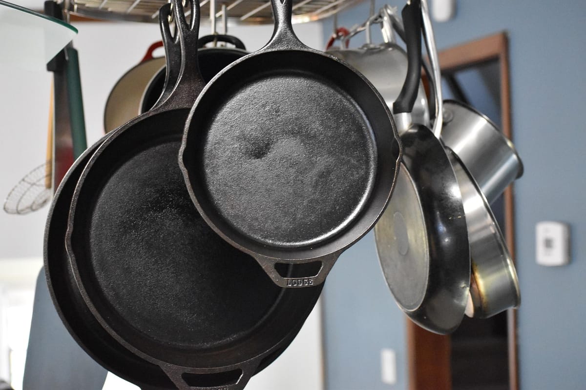 Bringing an old cast-iron pan back to life